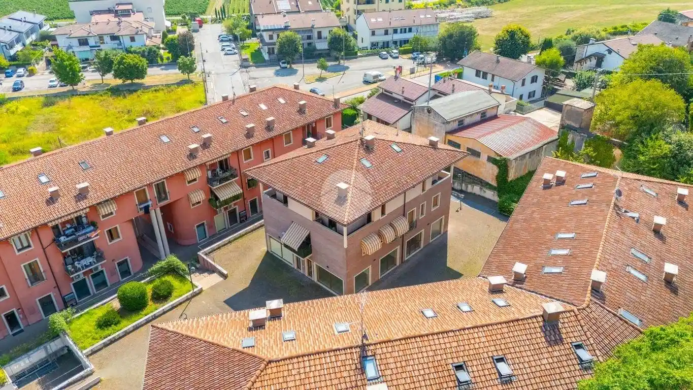 Appartamento in vendita a Lavagno