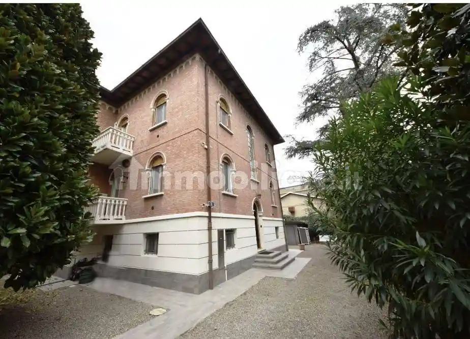 Appartamento in vendita a Modena