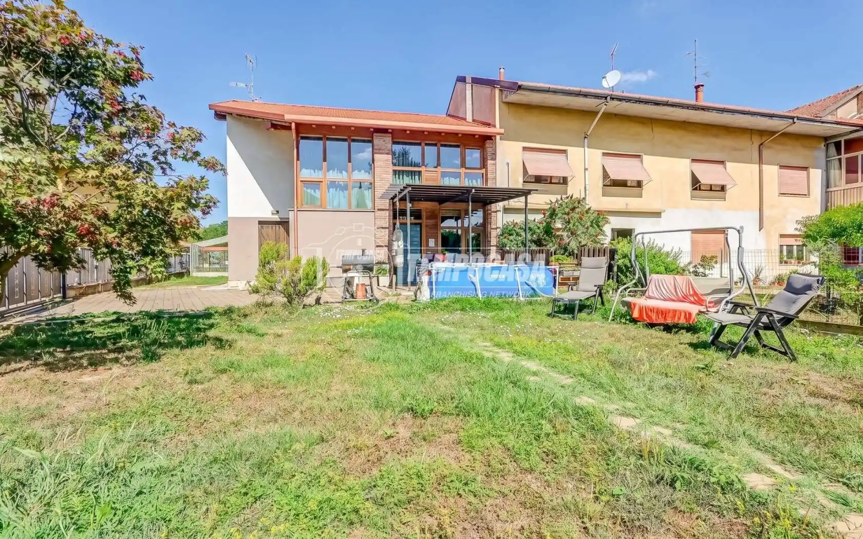 Villa in vendita a Cairate