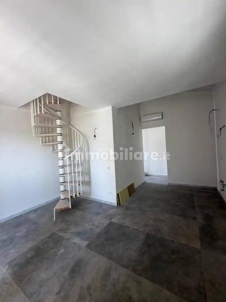 Casa indipendente in vendita a Sarzana