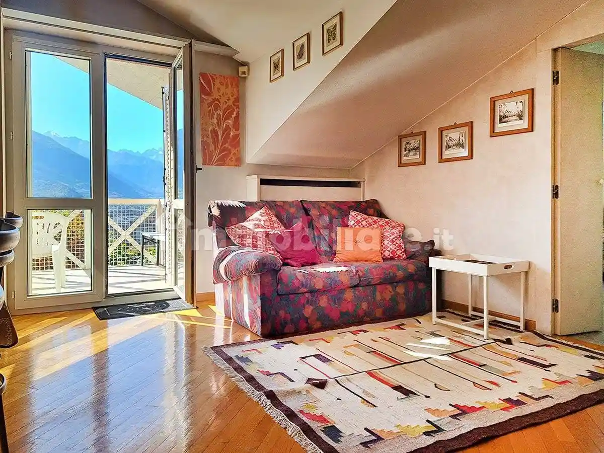 Attico - Mansarda in vendita a Aosta