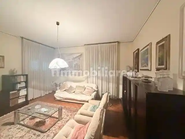 Villa in vendita a Modena