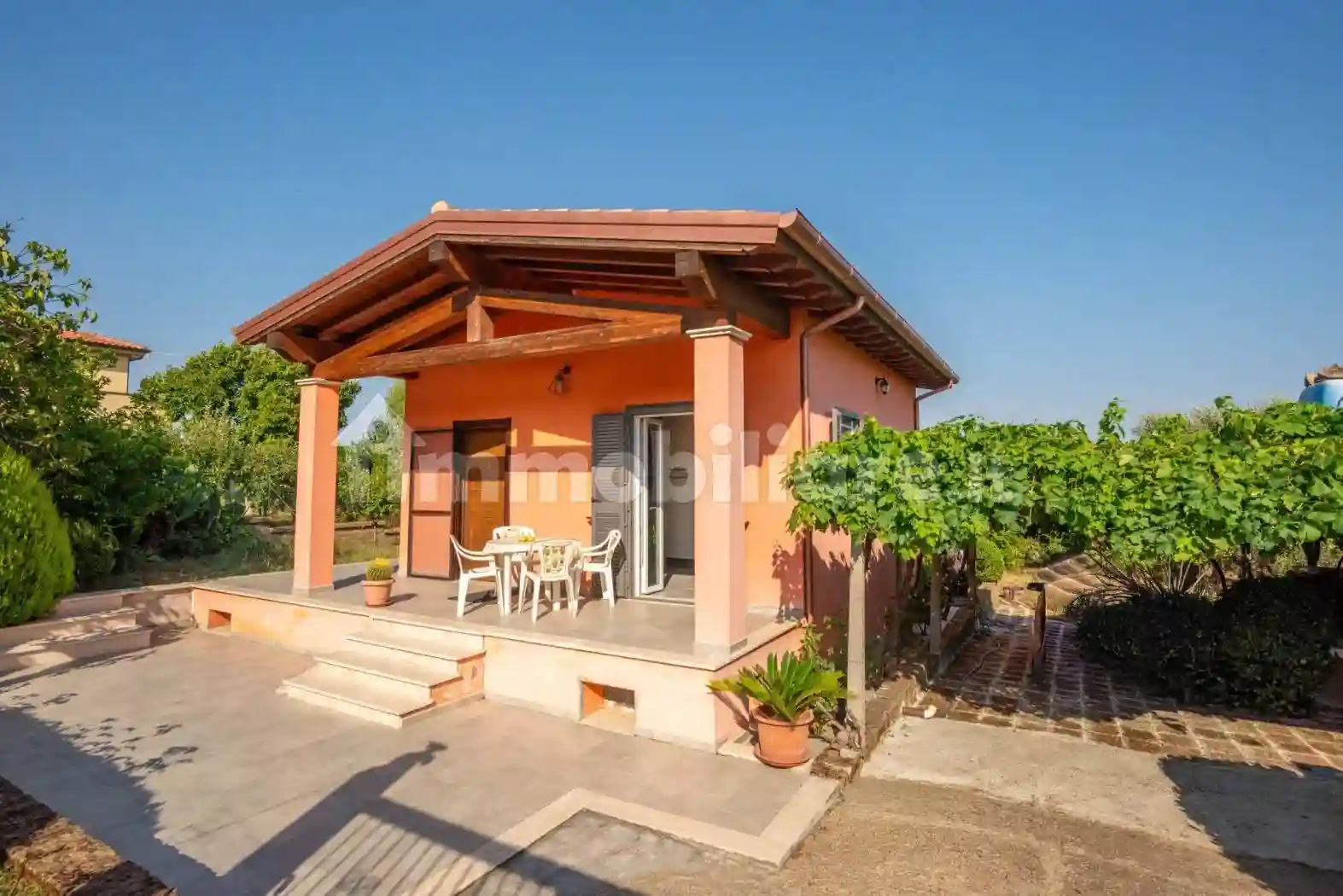 Villa - foto 2