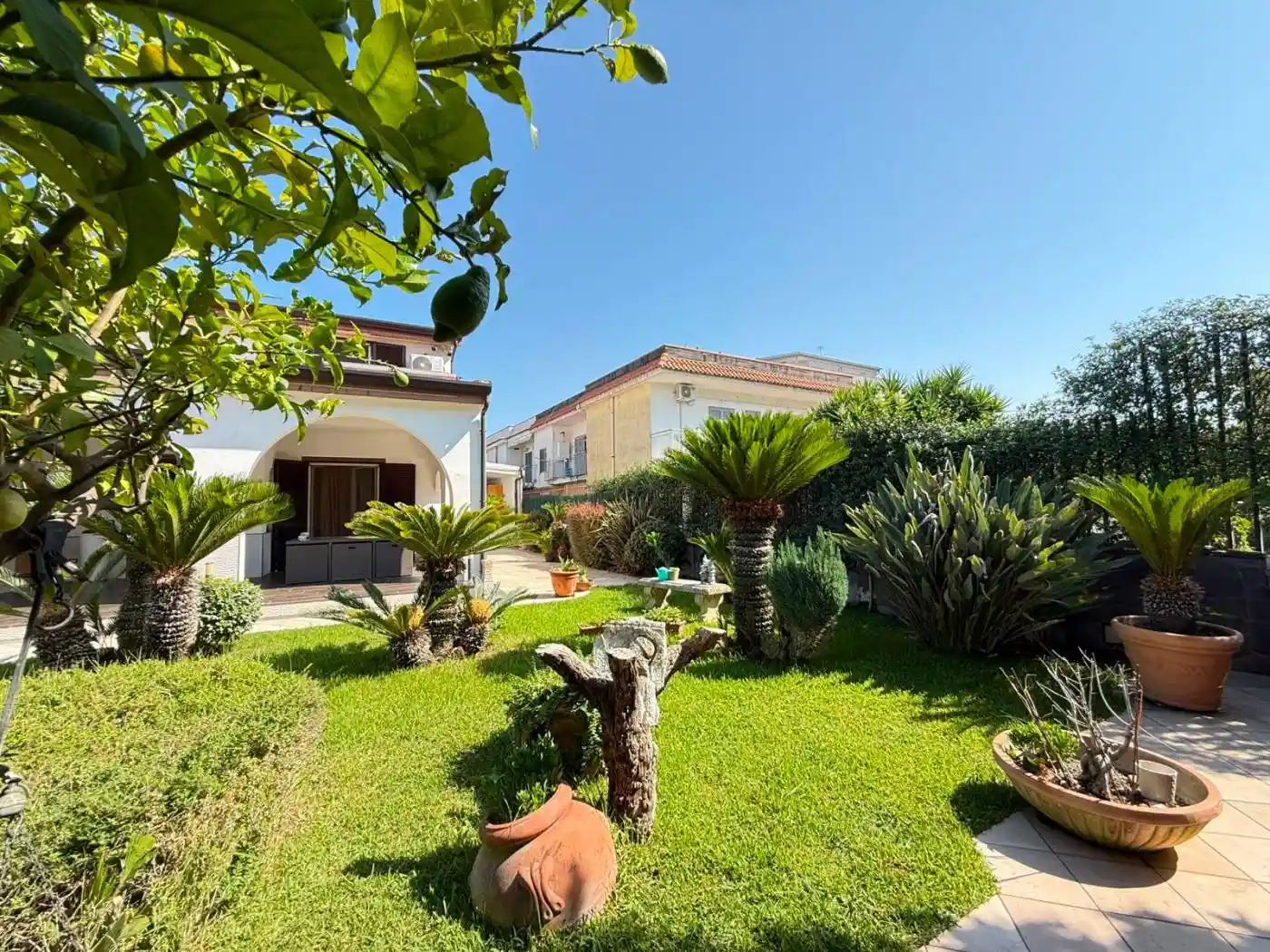 Villa in vendita a Giugliano in Campania