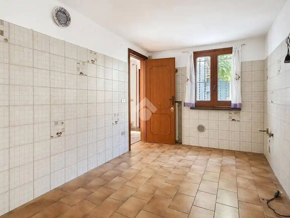 Casa indipendente in vendita a Reggio Emilia