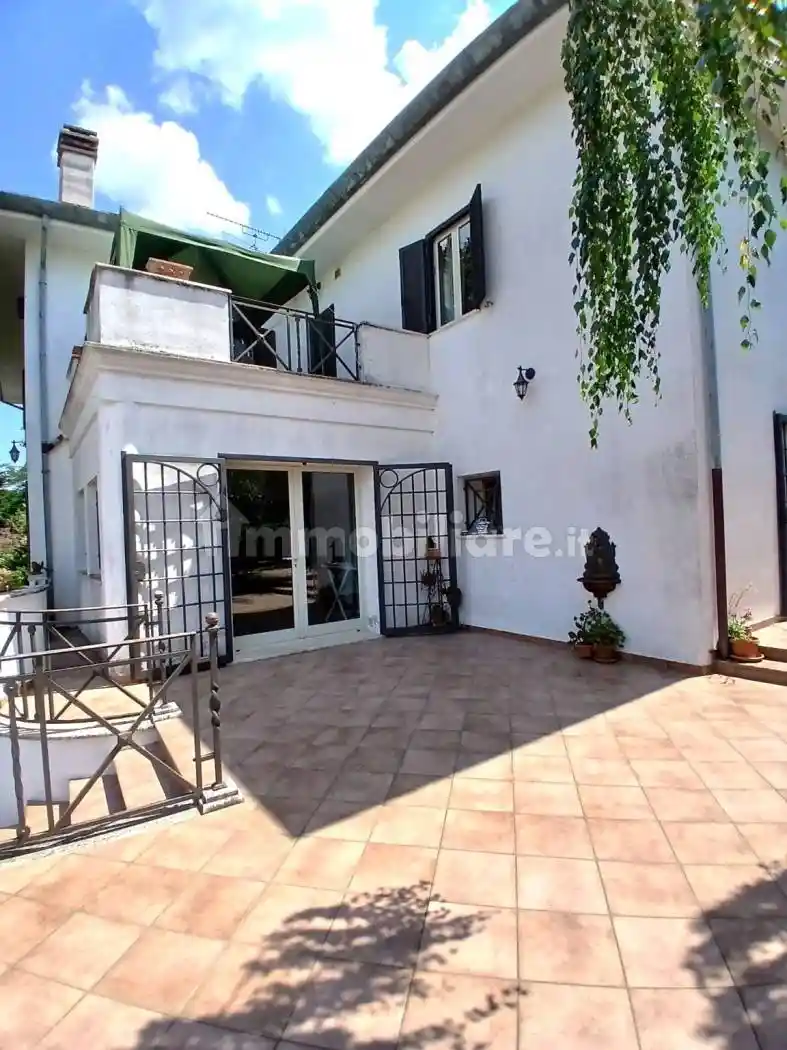 Villa in vendita a Velletri