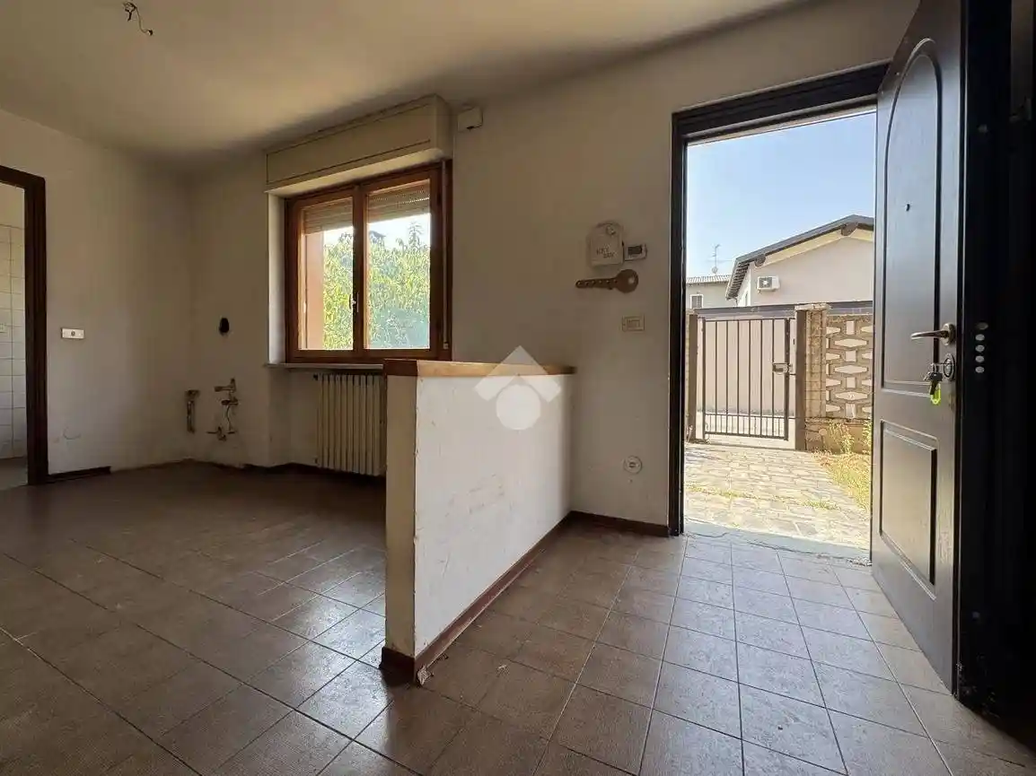Appartamento in vendita a Portalbera