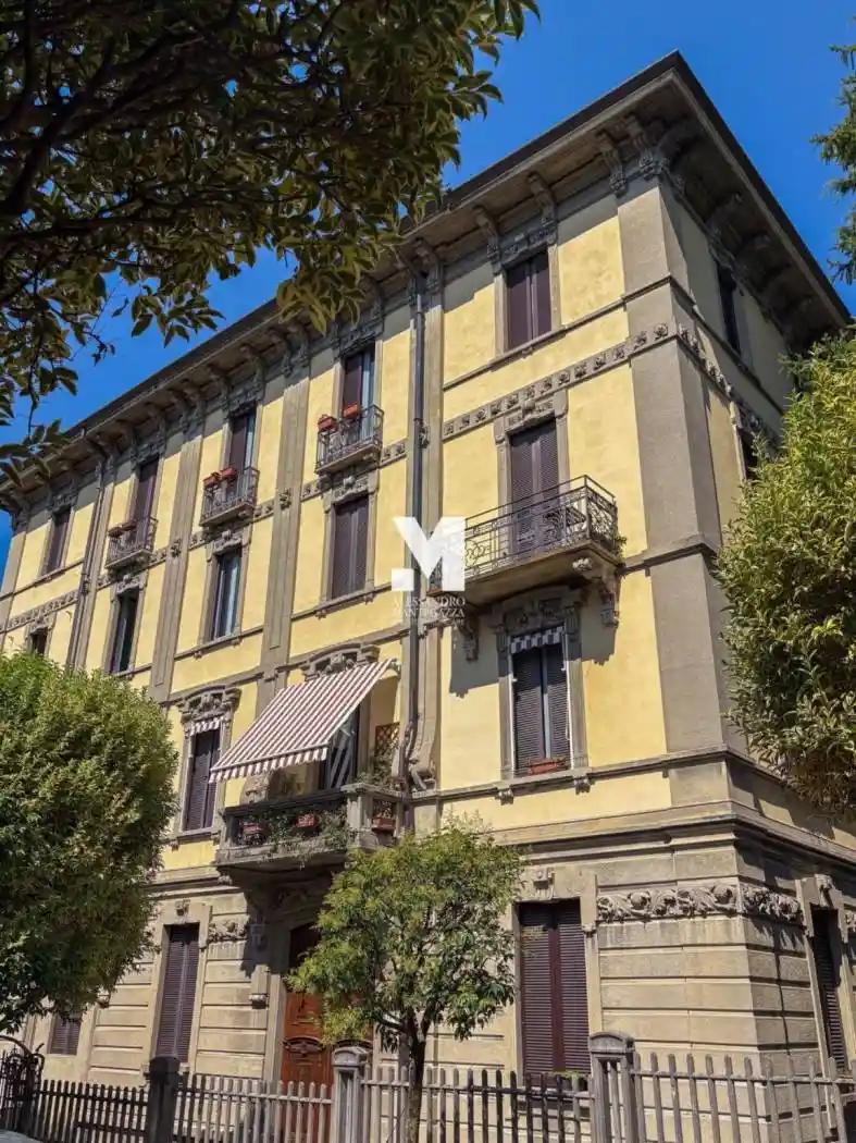 Appartamento in vendita a Como