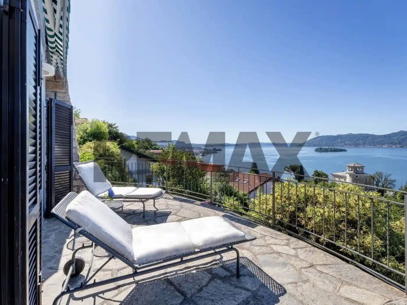 Villa in vendita a Verbania