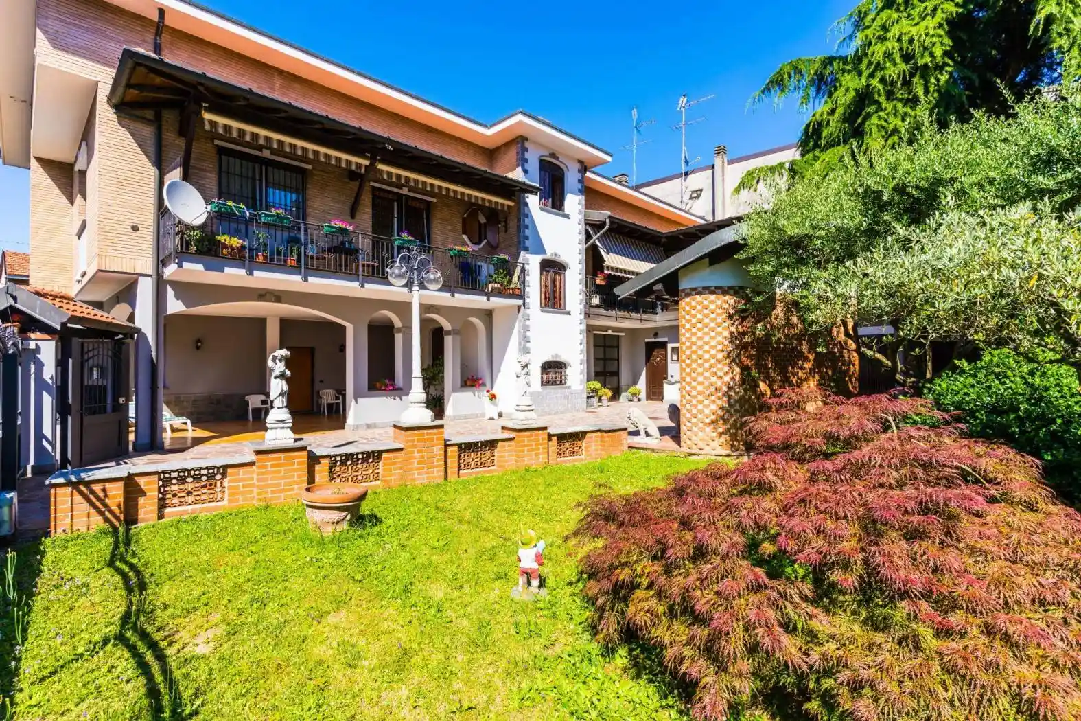 Villa in vendita a Seveso