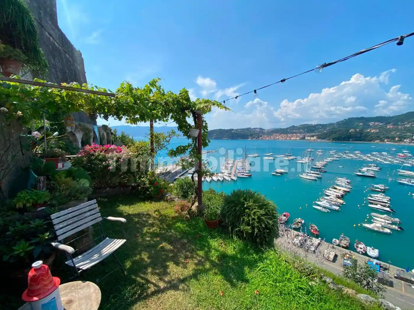 Appartamento in vendita a Lerici