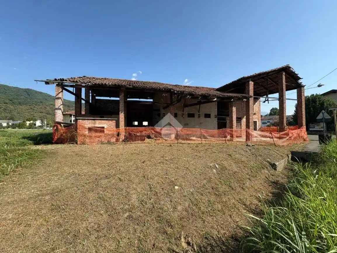 Rustico - Casale in vendita a Colleretto Giacosa