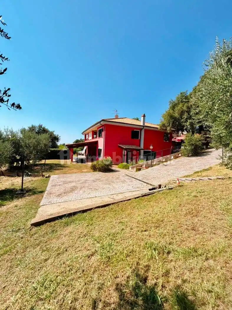 Villa in vendita a Cerveteri