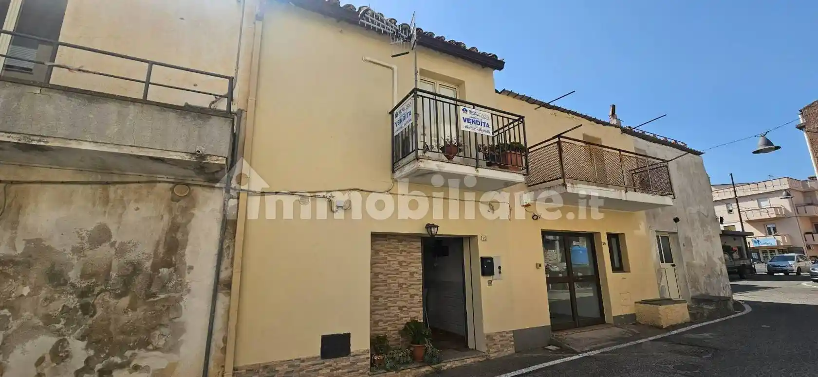 Appartamento in vendita a Stalettì