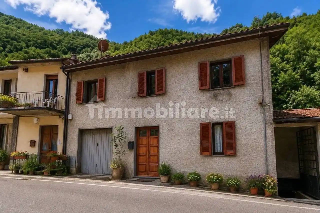 Casa indipendente in vendita a Stazzema