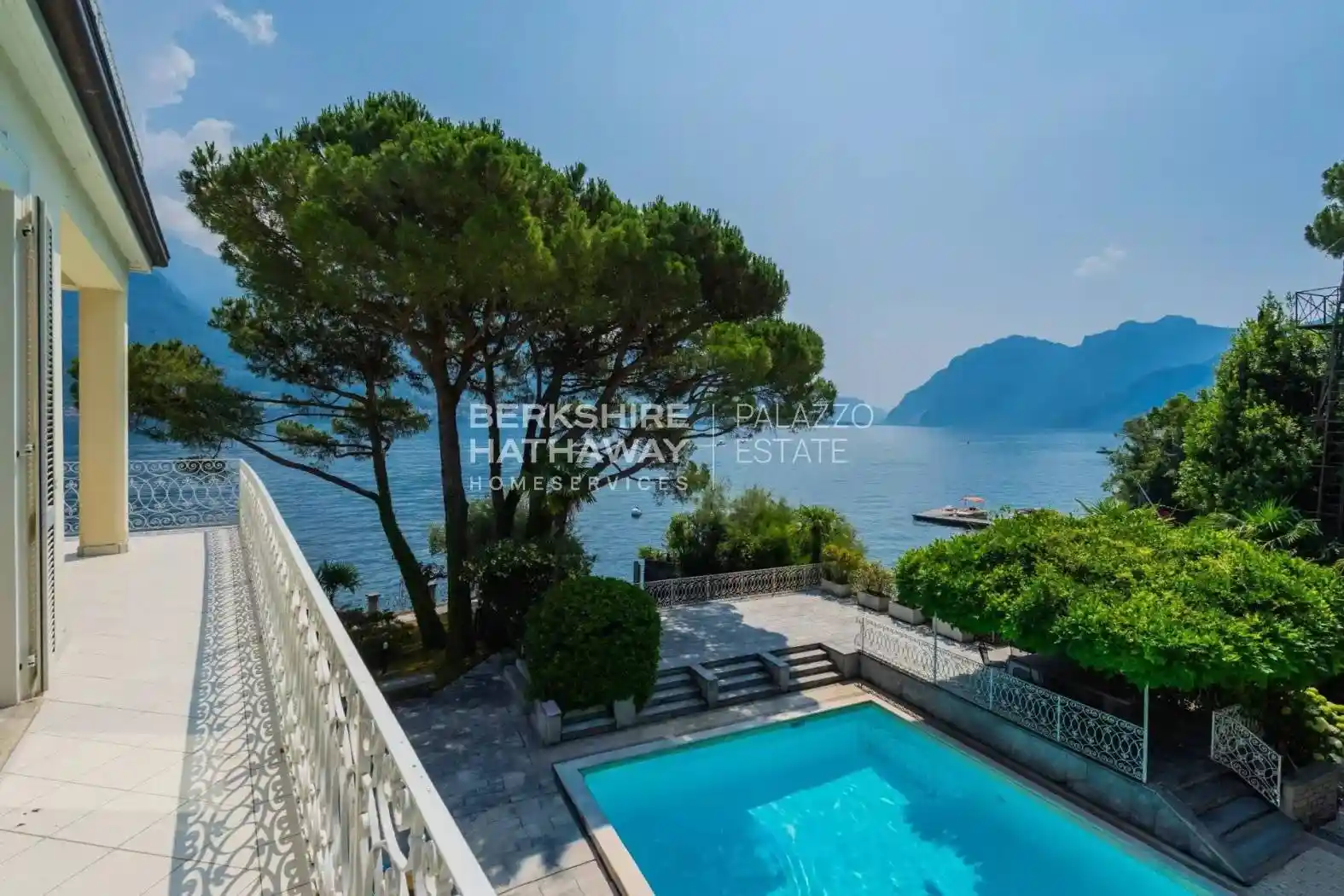 Villa in vendita a Oliveto Lario