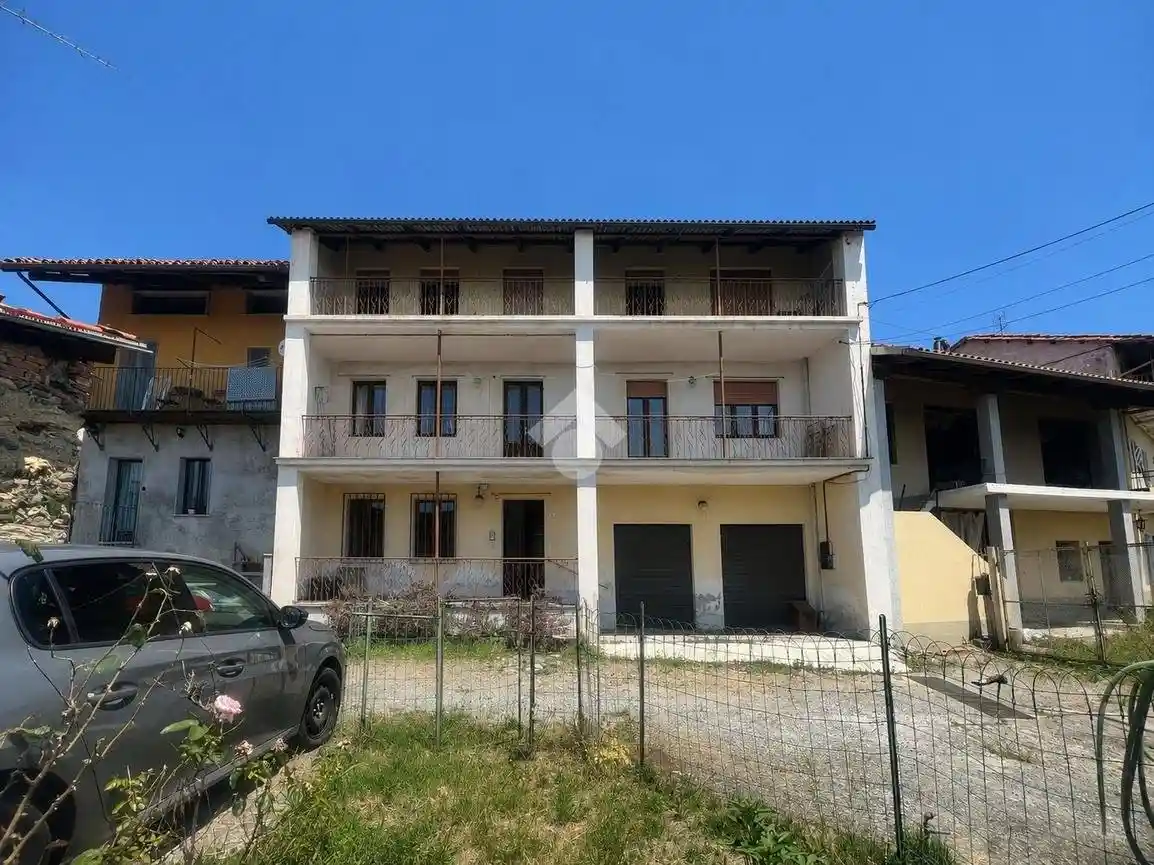 Casa indipendente in vendita a Viverone