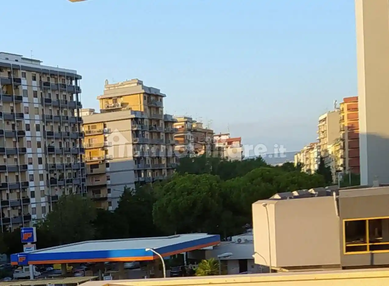 Appartamento in affitto a Taranto