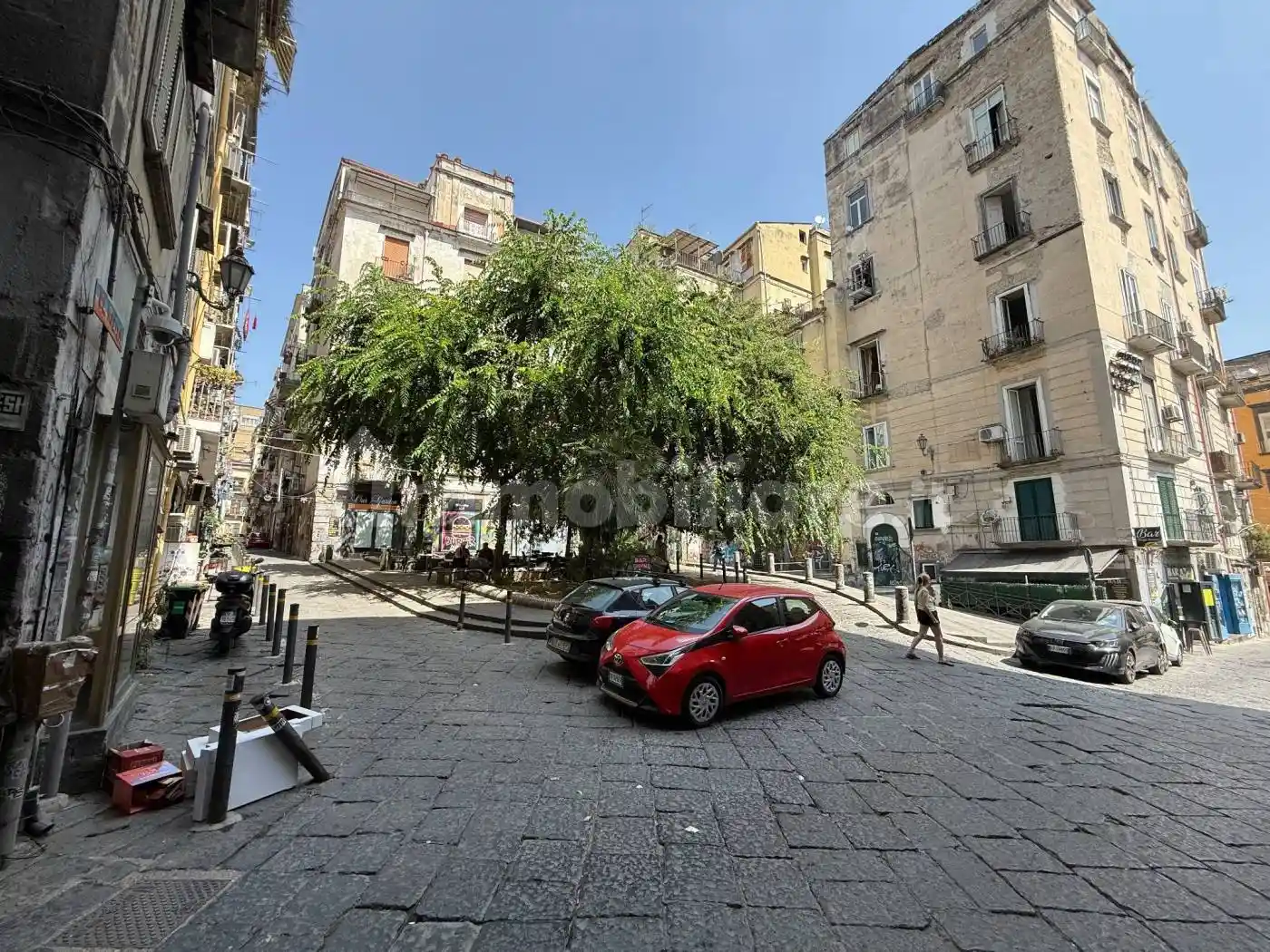 Appartamento in vendita a Napoli