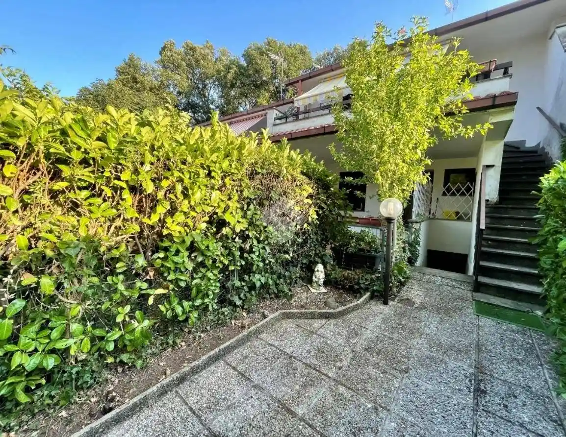 Villetta a schiera in vendita a Valentano
