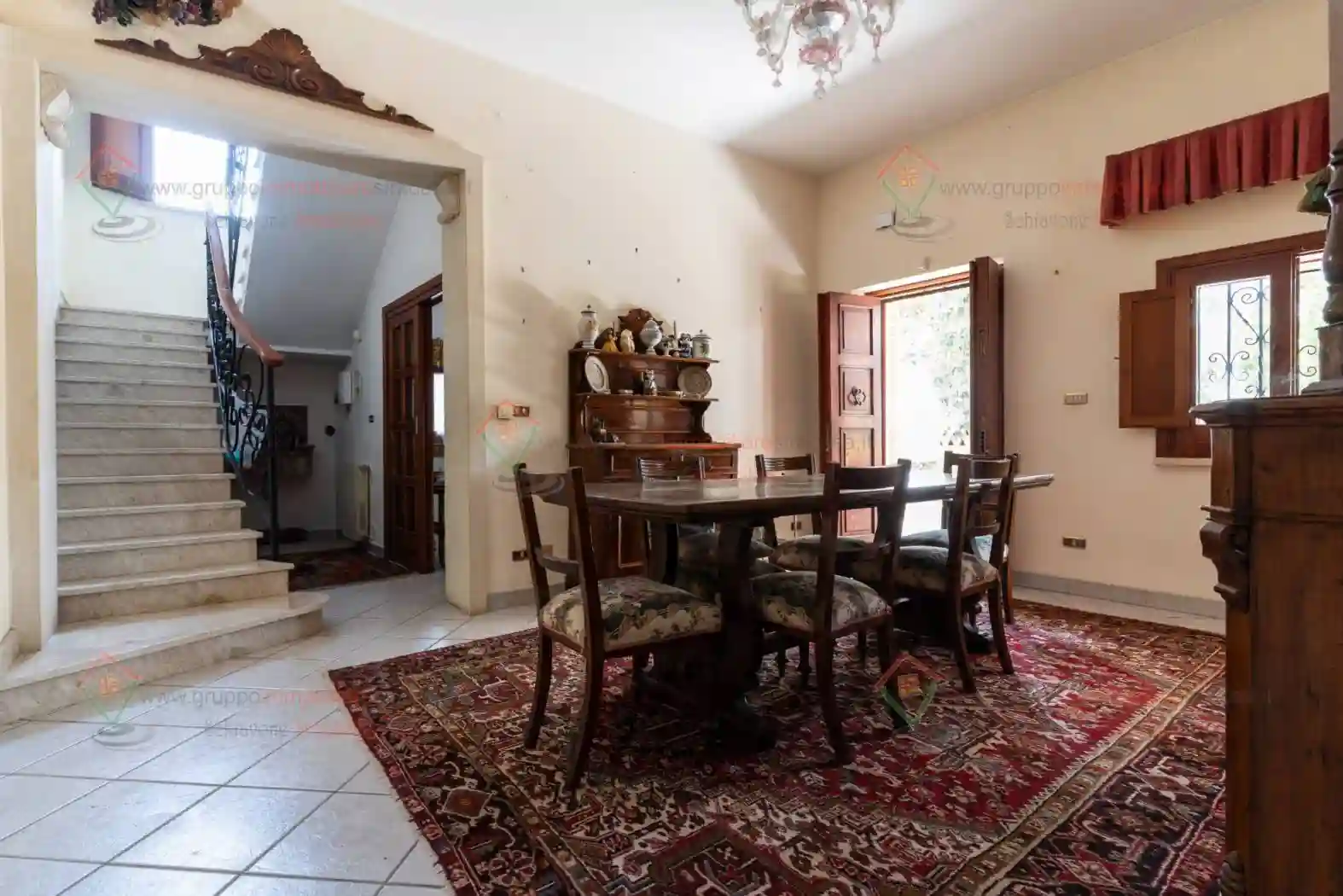 Villa - foto 2