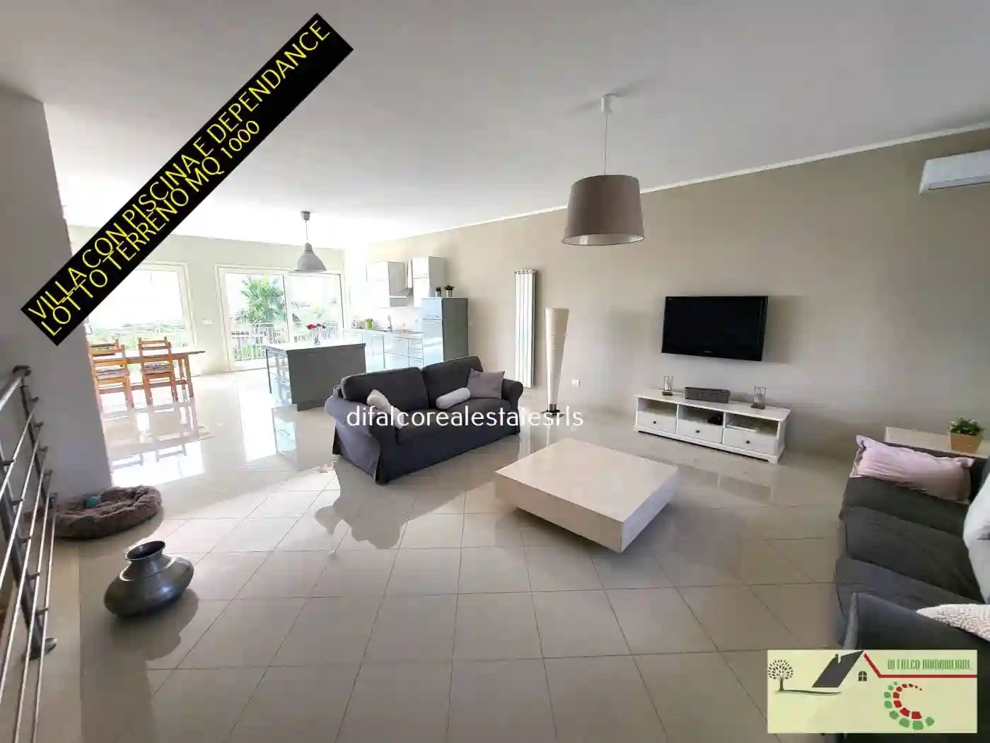 Villa - foto 2