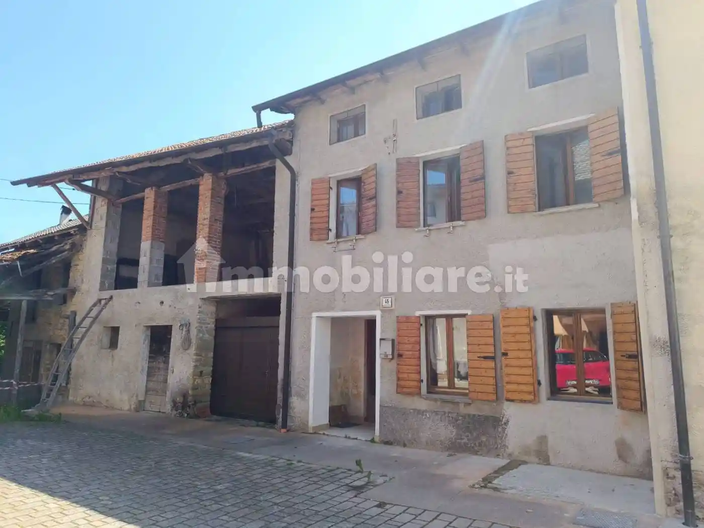 Casa indipendente in vendita a Borgo Valbelluna