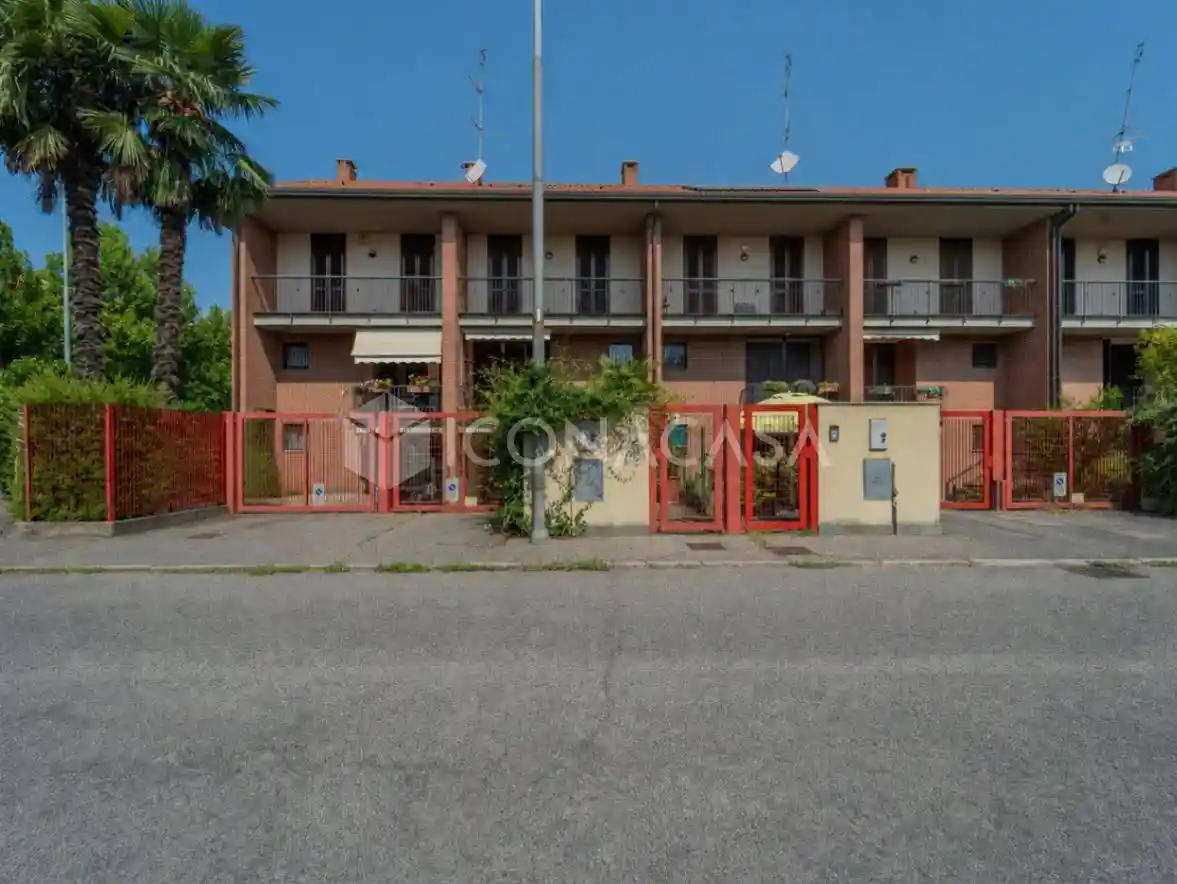 Villetta a schiera in vendita a Canegrate
