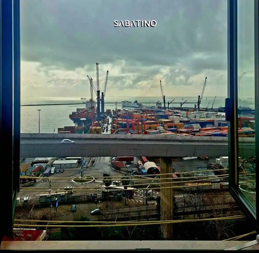 Appartamento in vendita a Salerno