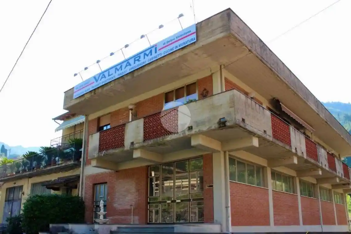 Casa indipendente in vendita a Vernio