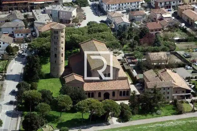 Palazzo - Edificio in vendita a Ravenna