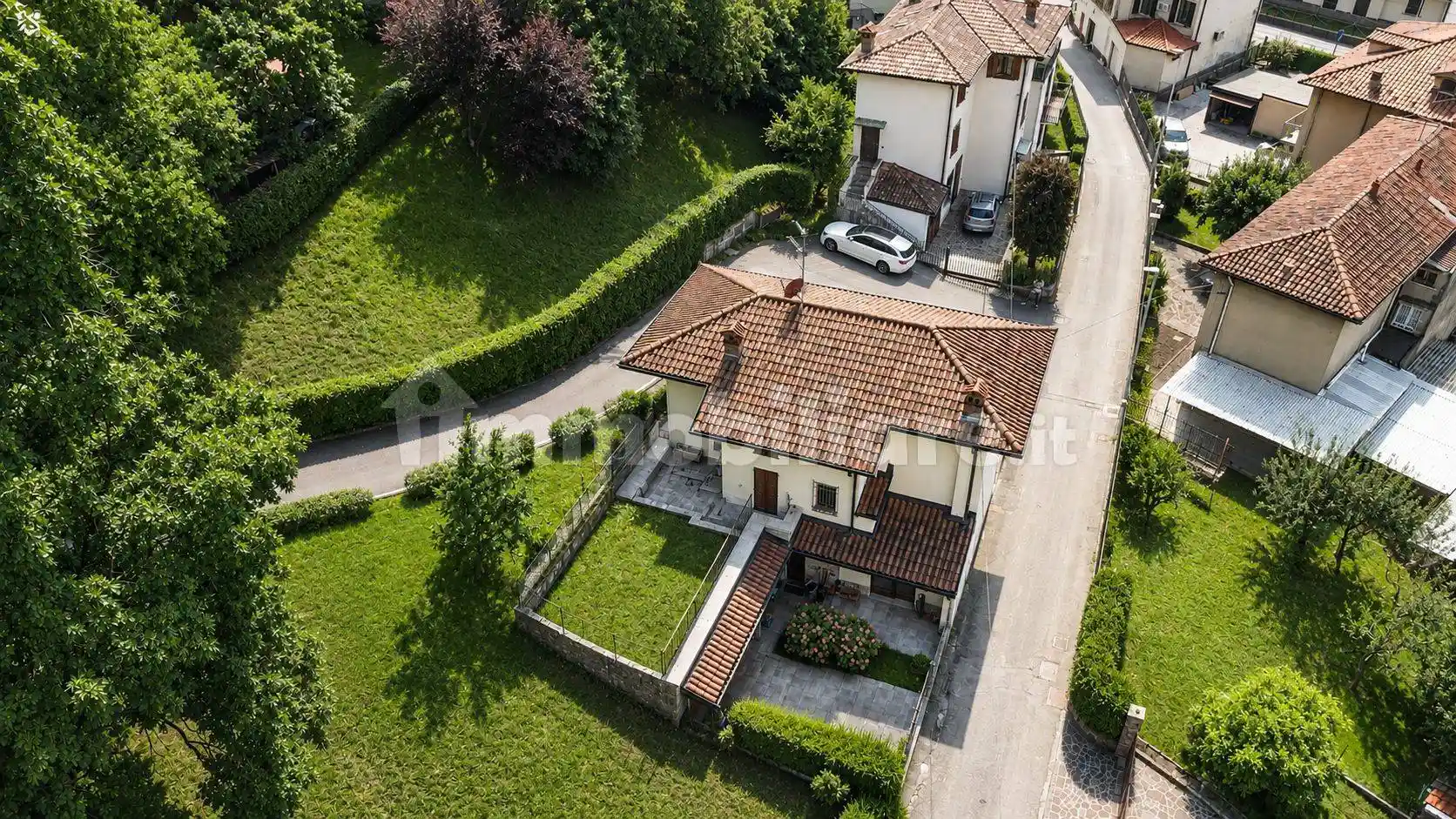 Villa in vendita a Paladina