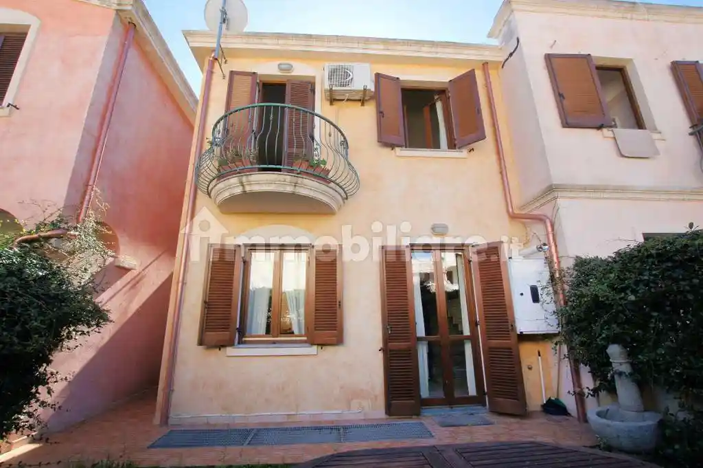 Villetta a schiera in vendita a Pula
