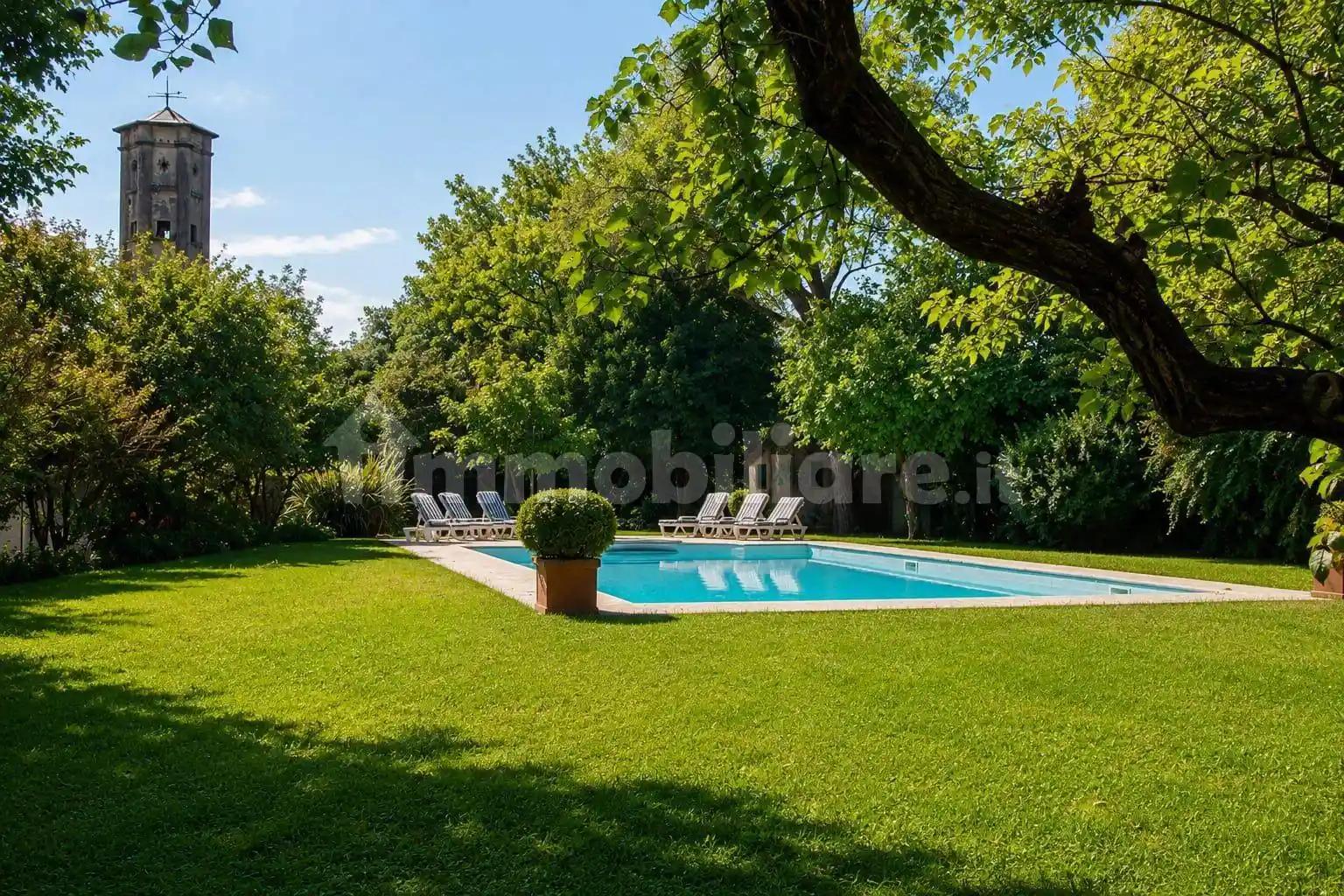 Villa in vendita a Volta Mantovana