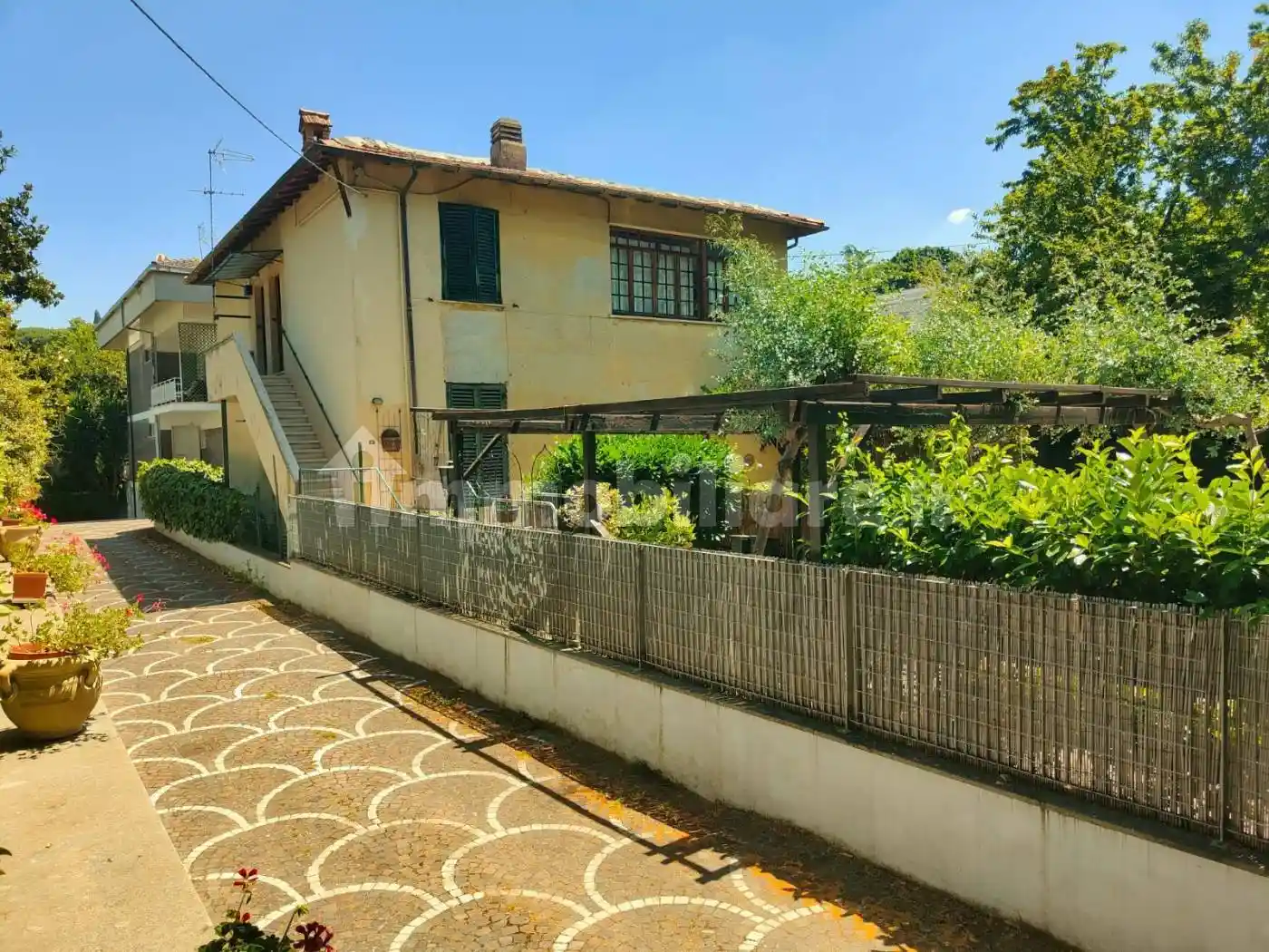 Appartamento in vendita a Grottaferrata