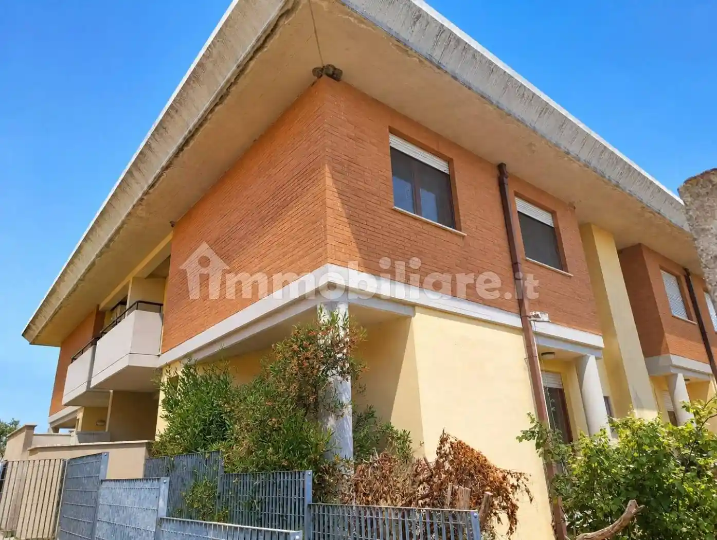 Villa in vendita a Latina