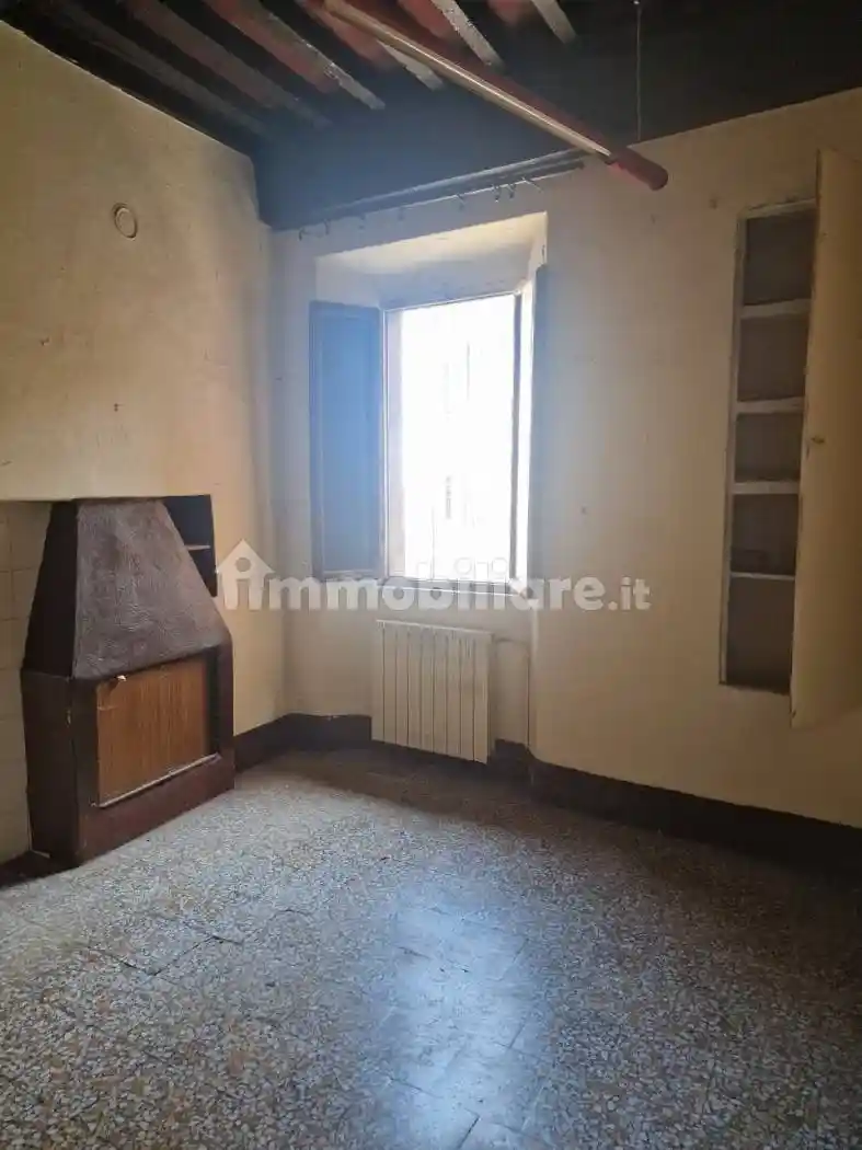 Casa indipendente in vendita a Sinalunga
