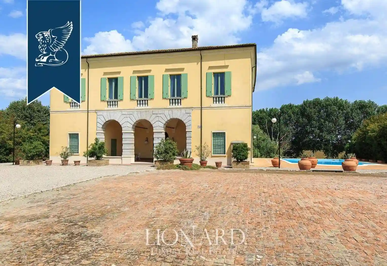 Villa - foto 2