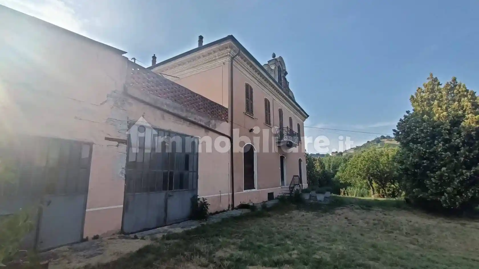 Casa indipendente in vendita a Mombaruzzo