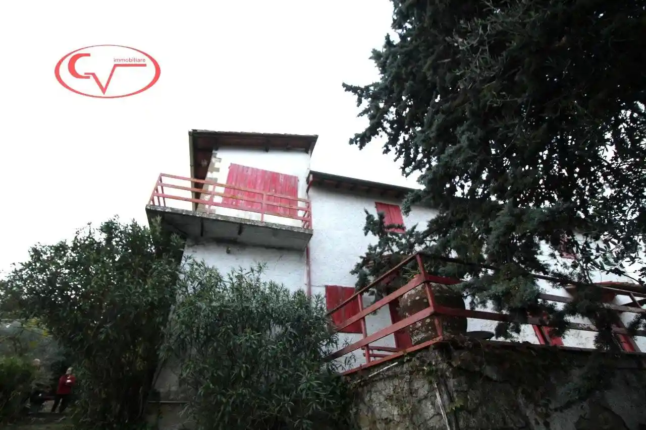 Villa in vendita a Figline e Incisa Valdarno