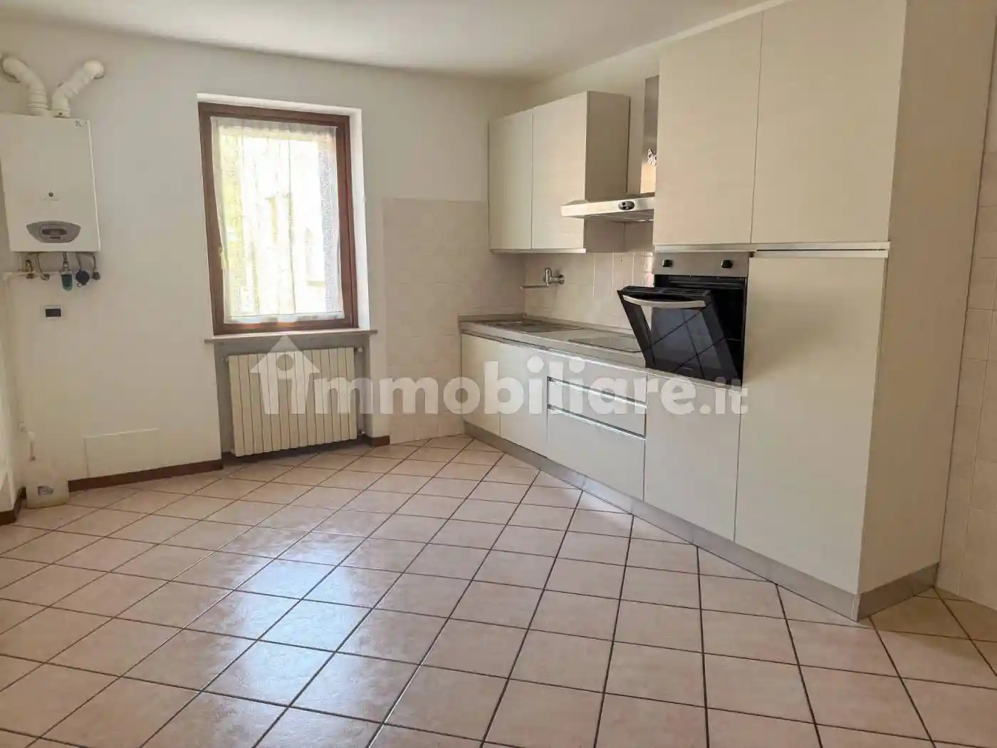 Appartamento in affitto a Bussolengo