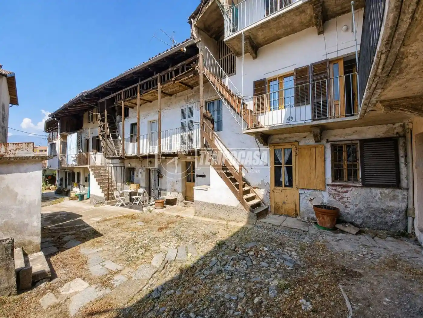 Casa indipendente in vendita a Biella