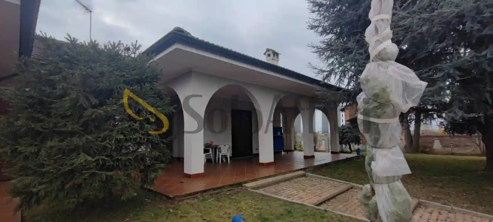 Villa - foto 2