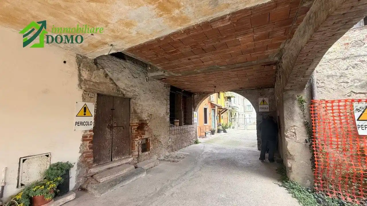 Palazzo - Edificio in vendita a Malo