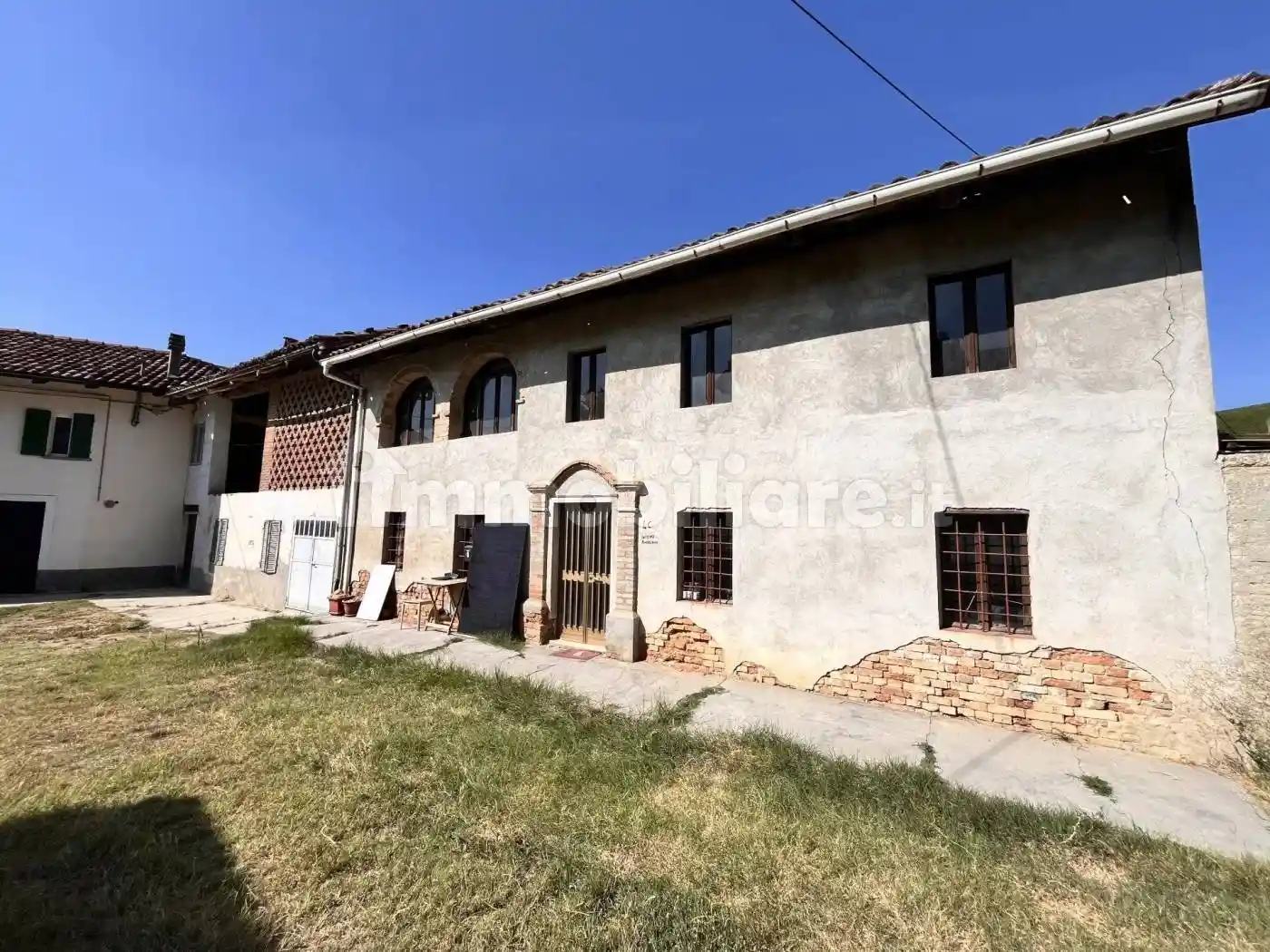 Casa indipendente in vendita a Neive