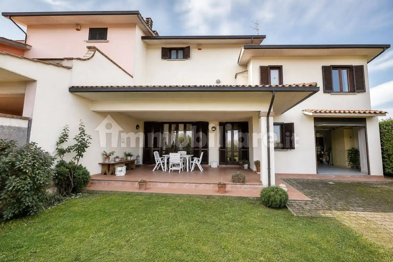 Villa in vendita a Perugia