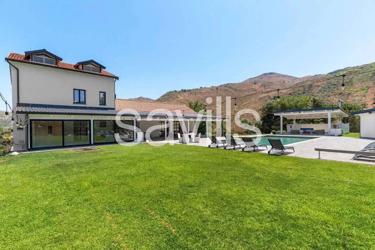 Villa in vendita a Belmonte Mezzagno