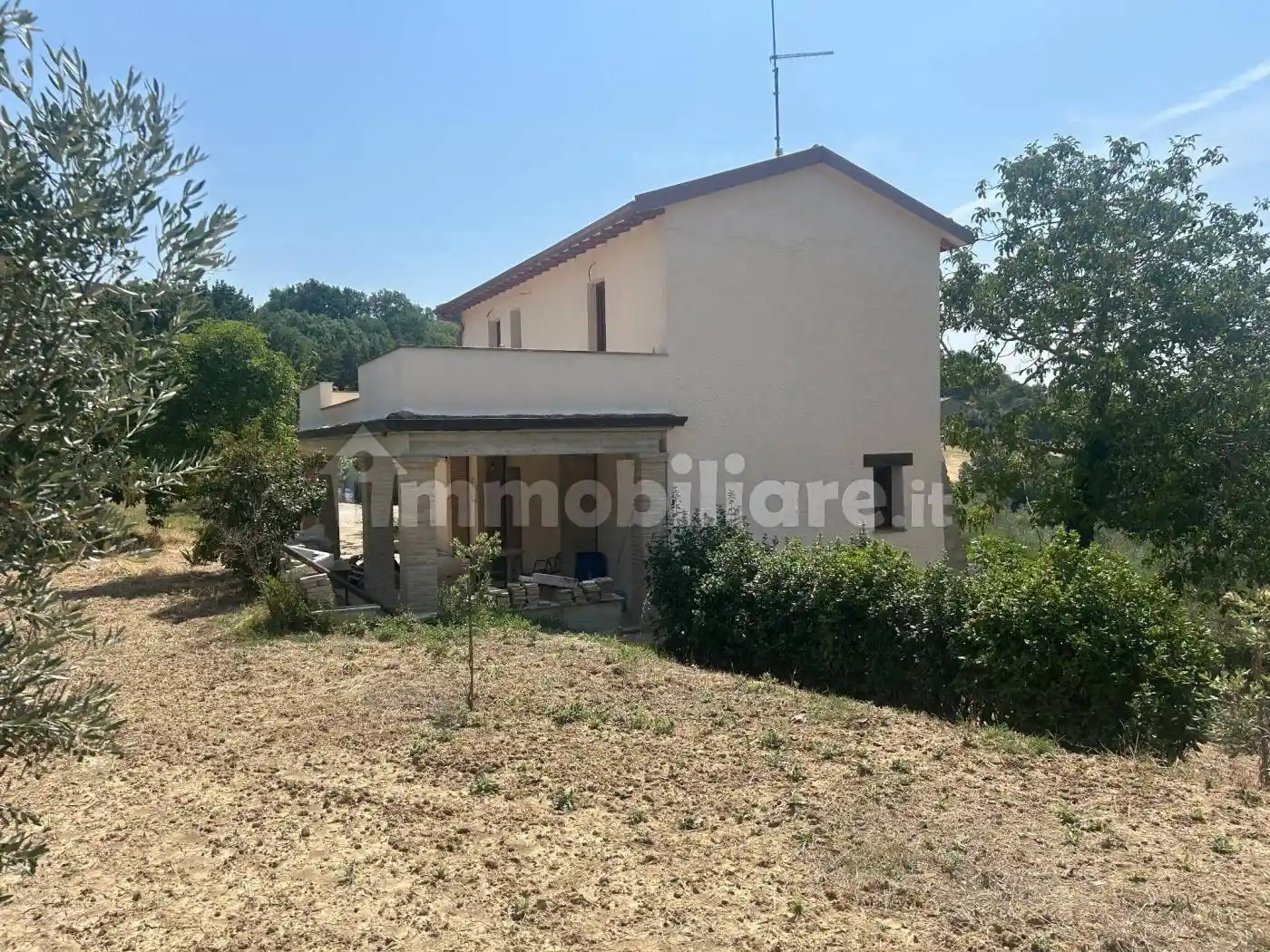 Rustico - Casale in vendita a Cannara