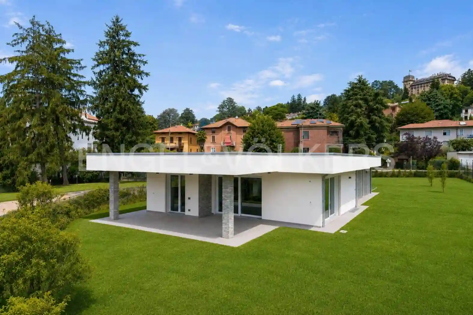 Villa - foto 2