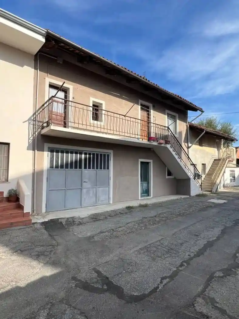 Appartamento in affitto a Riva Presso Chieri